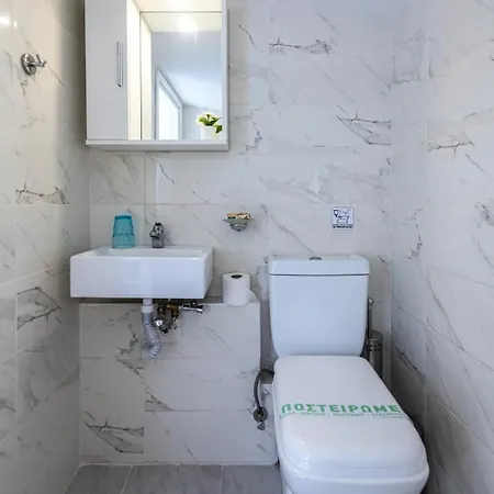 Lilu 1 With Private Pool And Seaview
