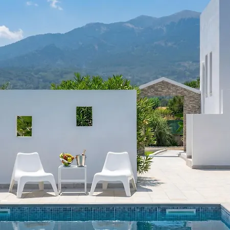 Lilu 1 With Private Pool And Seaview Willa