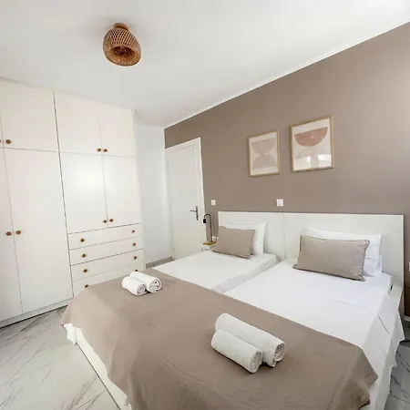 Willa Lilu 1 With Private Pool And Seaview