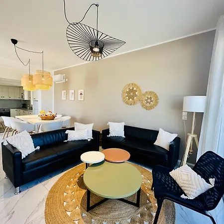 Lilu 1 With Private Pool